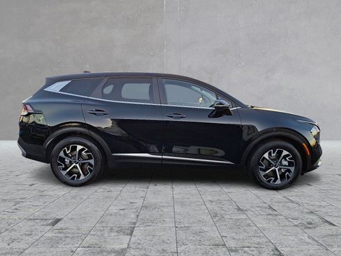 Used 2023 Kia Sportage EX image 12