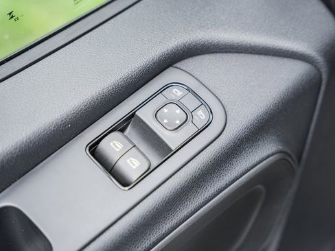 Used 2023 Mercedes-Benz Sprinter 4500 image 26