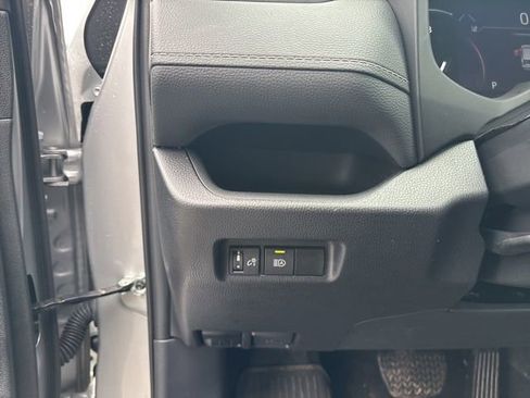 Certified 2024 Toyota RAV4 LE image 38