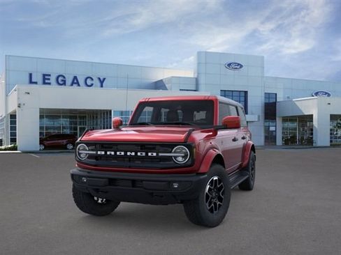 New 2026 Ford Bronco Outer Banks AWD/4WD image 2