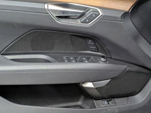 Used 2023 Audi e-tron GT Premium Plus image 14