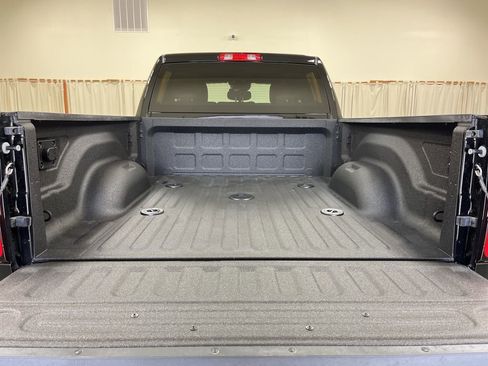 New 2025 RAM 2500 Big Horn image 9