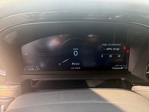Certified 2023 Lincoln Corsair AWD w/ Equipment Group 101A image 16
