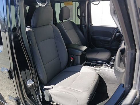 Used 2020 Jeep Wrangler Unlimited Sport S image 26