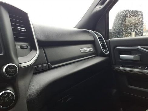 Used 2024 RAM 3500 Big Horn image 24