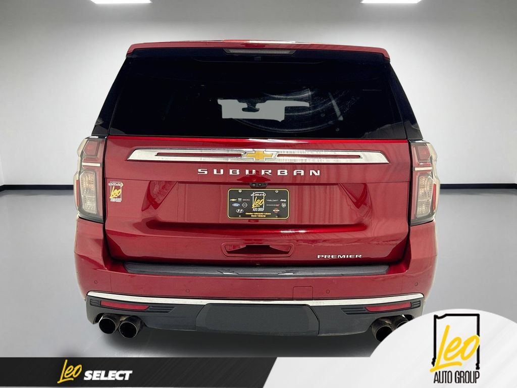 Used 2021 Chevrolet Suburban Premier w/ Premium Package AWD/4WD image 9
