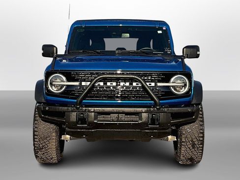 Used 2022 Ford Bronco Wildtrak image 3