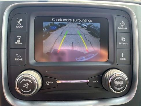 Used 2018 RAM 1500 Express AWD/4WD image 17