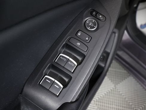 Used 2018 Honda Accord LX image 30