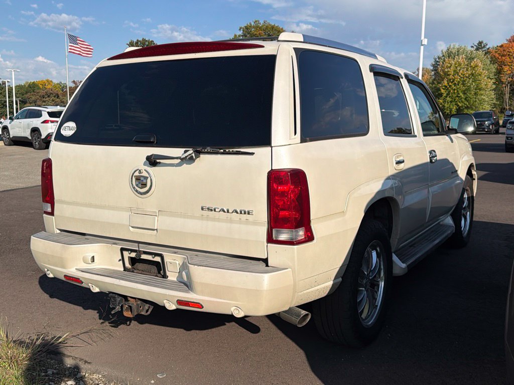 Used 2005 Cadillac Escalade AWD image 7