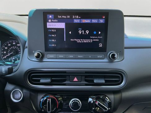 Used 2022 Hyundai Kona SEL AWD/4WD image 18