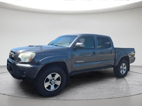 Used 2013 Toyota Tacoma 4x4 Double Cab w/ TRD Sport Pkg image 1
