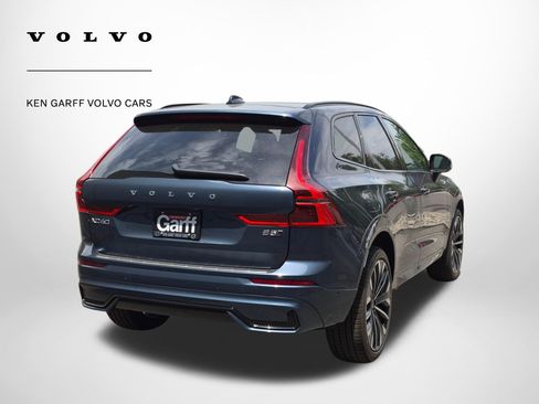 New 2026 Volvo XC60 B5 Ultra w/ Climate Package AWD/4WD image 3