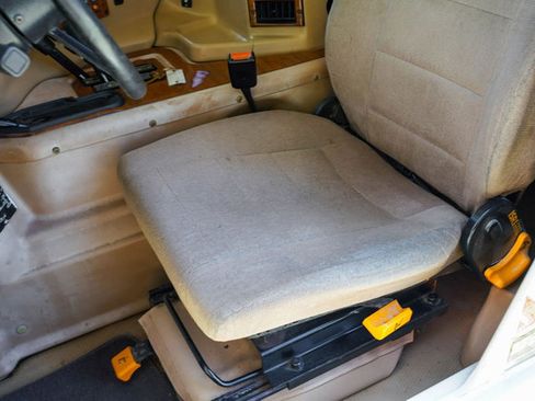 Used 1995 HUMMER H1 4-Door Wagon image 54