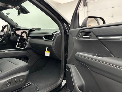 New 2026 GMC Acadia Elevation w/ Super Cruise Package image 37