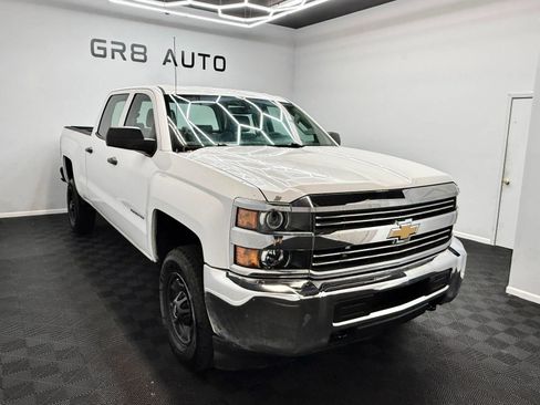 Used 2015 Chevrolet Silverado 2500 W/T RWD image 10