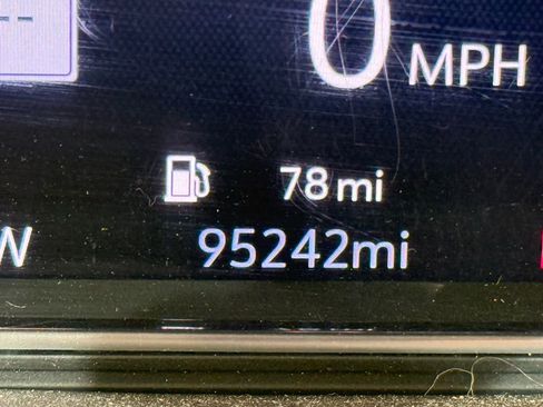 Used 2019 GMC Sierra 1500 Denali image 25