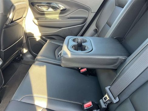 Certified 2022 GMC Terrain AT4 w/ Infotainment Package II image 17