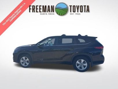 Used 2023 Toyota Highlander L