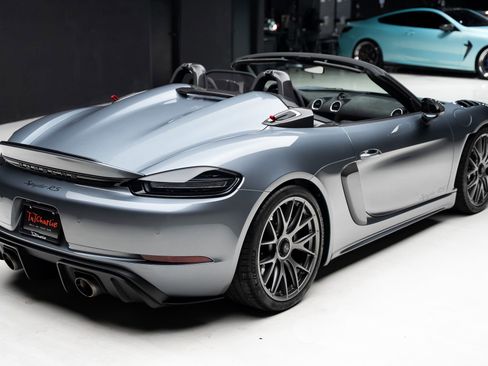 Used 2024 Porsche 718 Boxster Spyder RS RWD image 42