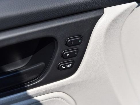 New 2026 Honda Odyssey EX-L image 9