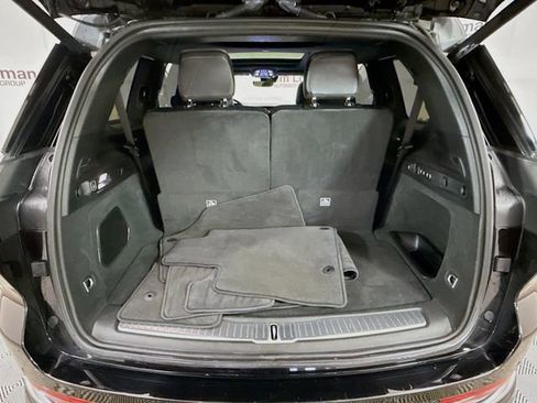 Used 2023 Jeep Grand Cherokee L Overland image 28