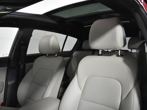 Used 2020 Kia Sportage S w/ S Premium Package image 10