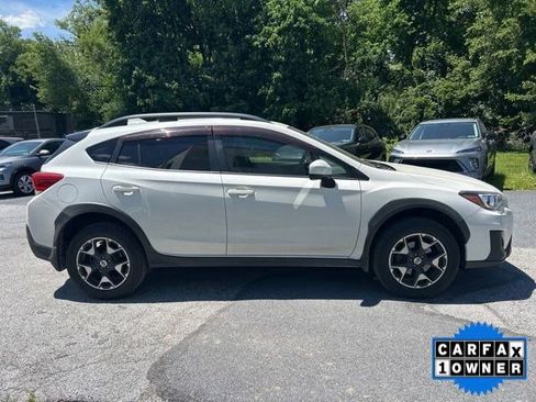 Used 2018 Subaru Crosstrek 2.0i Premium w/ Moonroof Package AWD/4WD image 3