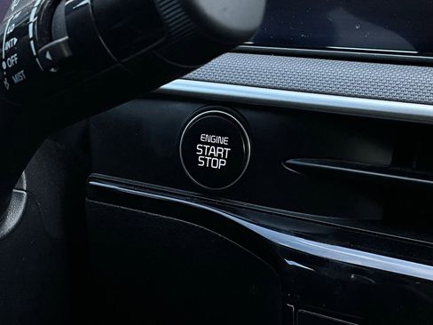 Used 2025 Kia K5 LXS image 29