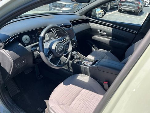 Used 2023 Hyundai Santa Cruz SEL Premium AWD/4WD image 23