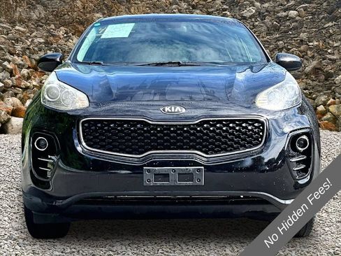 Used 2018 Kia Sportage LX AWD/4WD image 3
