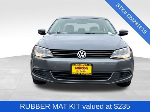 Used 2013 Volkswagen Jetta SE image 2