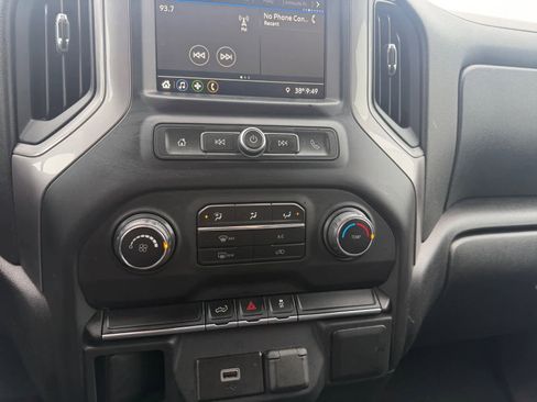 Used 2019 Chevrolet Silverado 1500 Custom w/ Custom Value Package image 25