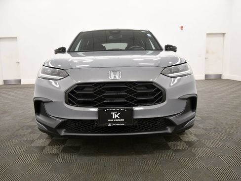Certified 2024 Honda HR-V Sport image 11