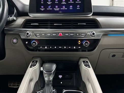 Used 2022 Kia Telluride SX w/ SX Prestige Package AWD/4WD image 24