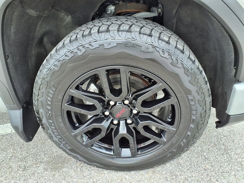 Used 2024 GMC Sierra 1500 Elevation w/ Max Trailering Package AWD/4WD image 9