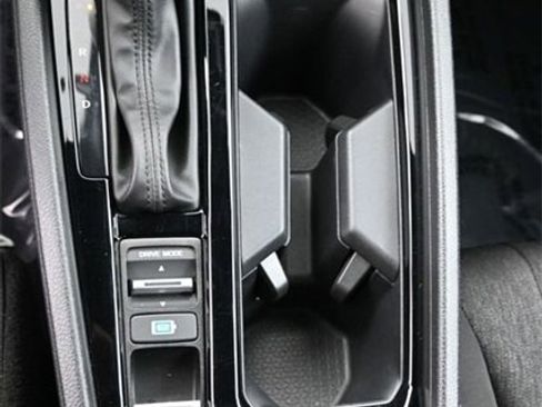 Used 2023 Honda Accord Sport image 18