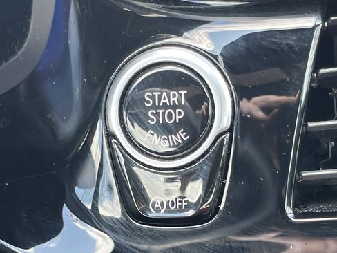 Used 2023 BMW 530i w/ M Sport Package image 9