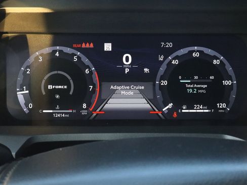 Used 2025 Toyota Tacoma TRD Off-Road image 31