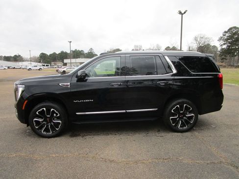 New 2026 GMC Yukon Elevation image 2