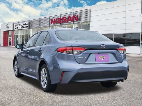 Used 2023 Toyota Corolla LE image 5
