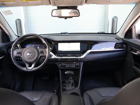 Used 2021 Kia Niro EX Premium FWD image 15