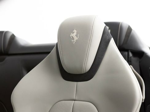 Certified 2024 Ferrari Roma Spider image 51