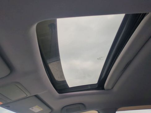 Used 2016 Honda Pilot EX-L image 19