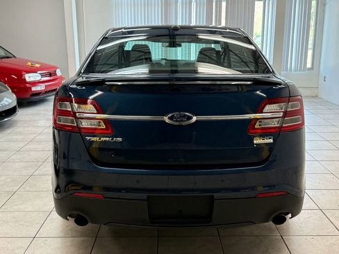 Used 2017 Ford Taurus SHO w/ Driver Assist Package image 8