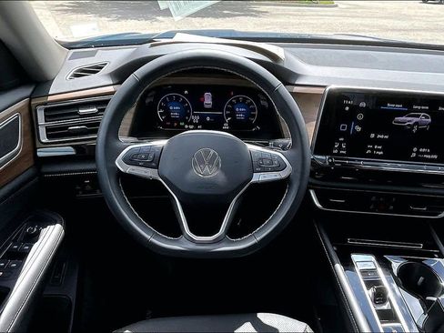 Certified 2026 Volkswagen Atlas SE AWD/4WD image 19