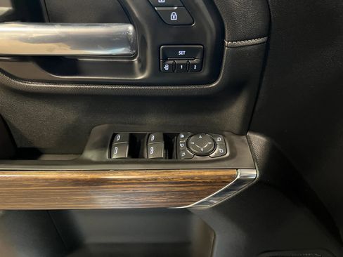 Used 2021 Chevrolet Silverado 3500 High Country image 26