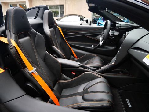 New 2026 McLaren 750S Spider RWD image 11