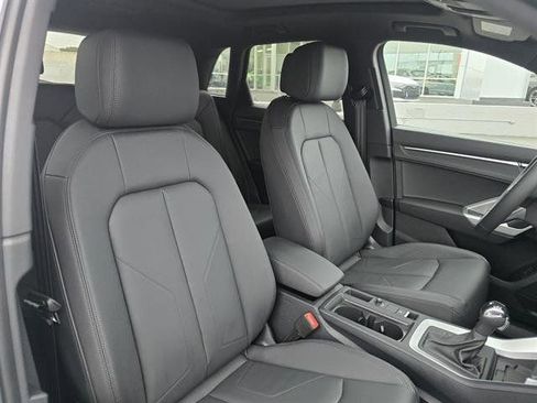 New 2025 Audi Q3 2.0T Premium image 15