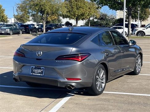 Used 2023 Acura Integra image 4